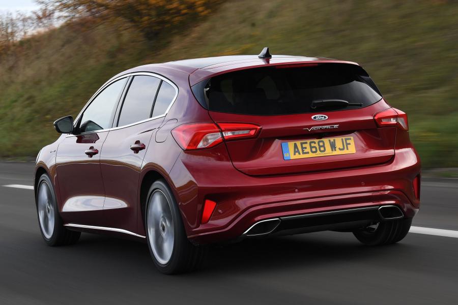  Ford Focus Vignale 2018 года  (UK) (фото 2 из 14)